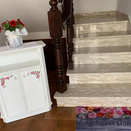 A Casa Di Bea Sulla Francigena Apartment ซานมีเนียโต ภายนอก รูปภาพ